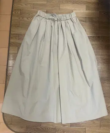 OURHOME 주름이 잘 가지 않는 롱 스커트 베이지