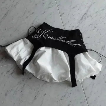 kiss the club 스커트