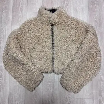 오늘 발송 가능! 새상품급 [ SLY ] 라이트 크롭 보아 블루종