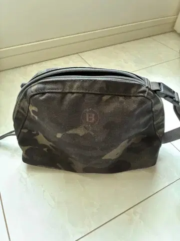 골프 라운드 파우치 카모플라쥬 브리핑