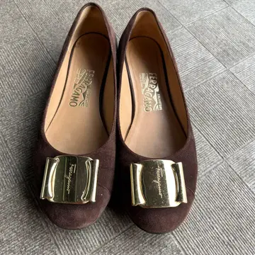 페라가모 모카신 신발