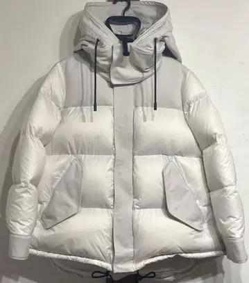 THE RERACS 다운 자켓 사이즈 36 White