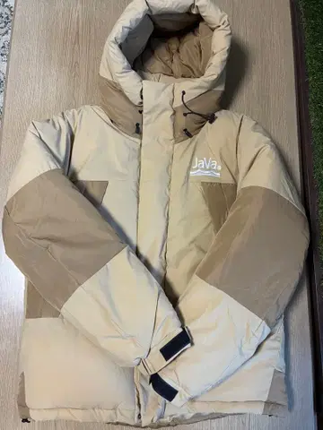 JaVa 후드 부착 베이지 다운 자켓 L 사이즈