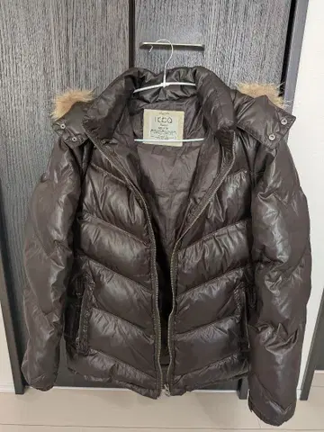 브라운 다운 자켓 M 사이즈