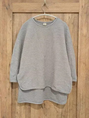 론 헤르만 그레이 라운드넥 상의 티셔츠