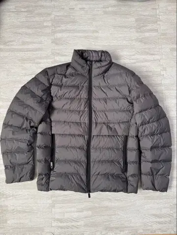 유니클로 +J 라이트 다운 자켓 M 그레이