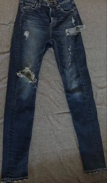 GYDA 데미지 스키니 데님