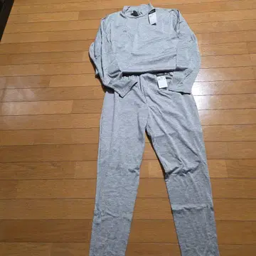 BREEZE TEX 그레이 LL 긴팔 상의와 레깅스 세트