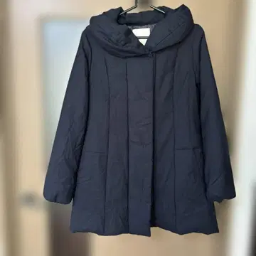 네이비 후드 부착 다운 자켓 사이즈 40