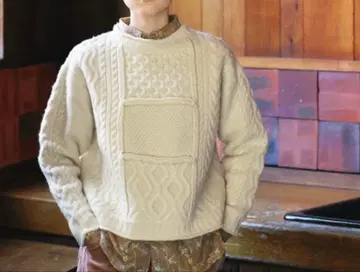 GRANDMA MAMA DAUGHTER 아란 니트 스웨터