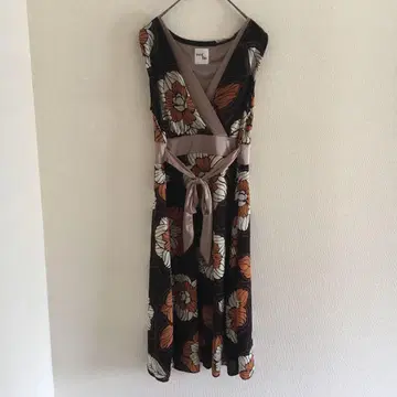 꽃무늬 원피스 naitle 네이트르 올 패턴 레트로 슬리브리스 원피스