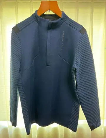 [ UNDER ARMOUR ] 자켓 L