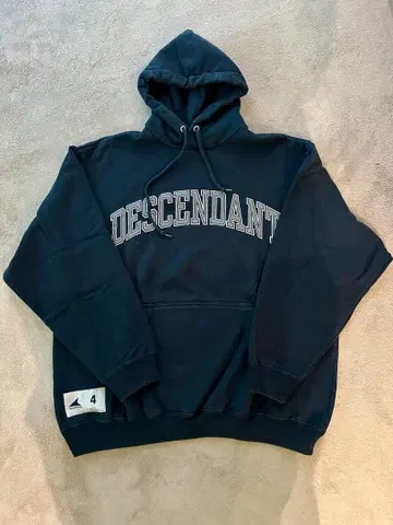DESCENDANT 후드티 사이즈 4 네이비
