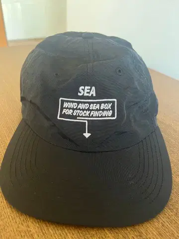 WIND AND SEA 블랙 캡