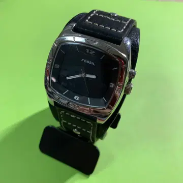 FOSSIL 손목시계 스퀘어형 블랙 AM 3696 파슬 배터리 방전