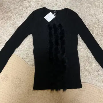 LOUNIE 블랙 리브 니트 긴팔 상의