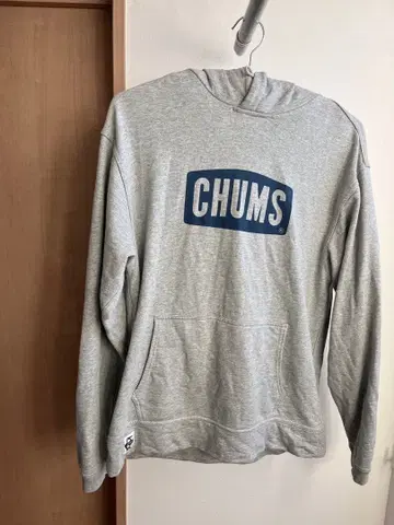 CHUMS 그레이 후드 부착 후드티