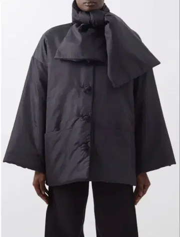 TOTEME 패디드 스카프 자켓