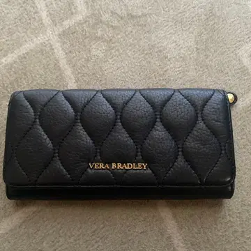 베라 브래들리 블랙 퀼팅 장지갑