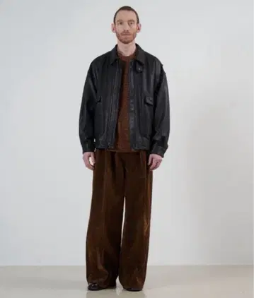 YOKE LEATHER FLIGHT JACKET