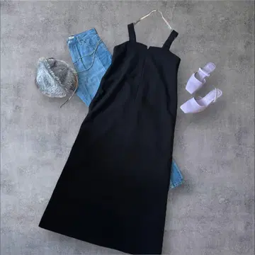 새상품급 어반 리서치 롱 시즌 OK 백 오픈 살로펫 원피스