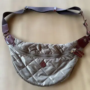 CLEDRAN 퀼팅 바디백 베이지