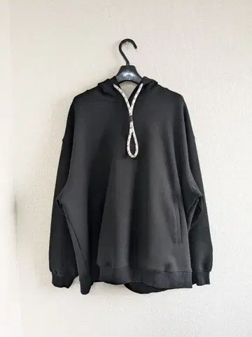 야마다야 Vin 자수 본딩 후드티 블랙 스콧 클럽