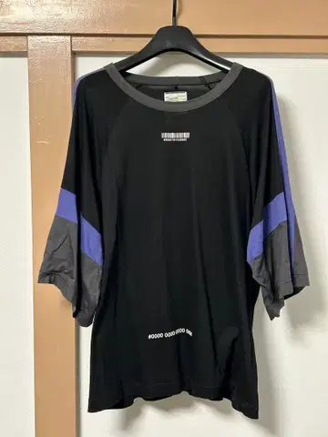 SHAREEF 바코드 오버 사이즈 T셔츠 블랙 사이즈 2