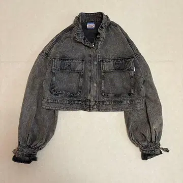 vintage [ CONESBOSS ] 소매 볼륨 숏 기장 데님 자켓