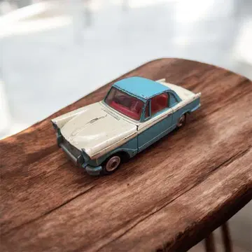 코기 트라이엄프 헤럴드 빈티지 영국제