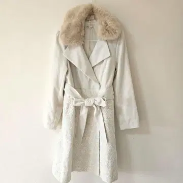 엑시즈팜 레이스 본딩 코트 롱 코트