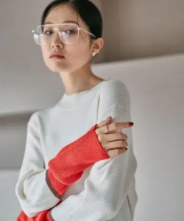 렙심 12게이지 소매 배색 풀오버