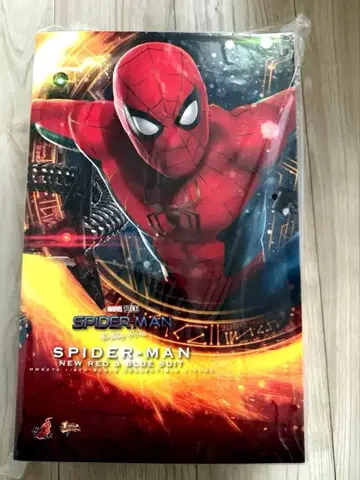 핫토이즈 스파이더맨 뉴 레드&블루 슈트 노 웨이 홈