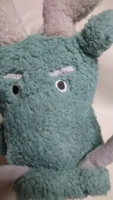 쓰리코인즈 용 봉제 인형 코839