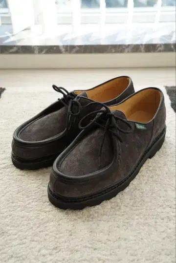 새상품 파라부트 미카엘 별주 아크네츠 39 다크 그레이 스웨이드