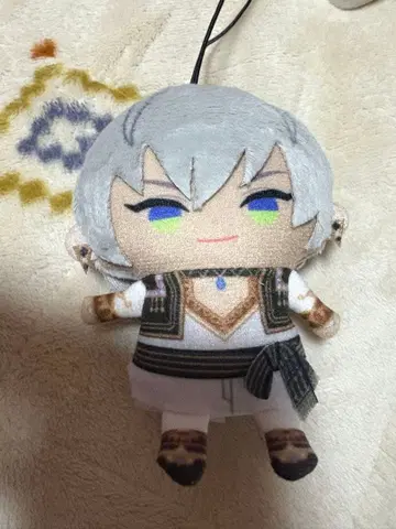 니지산지 이브라힘 니지파펫