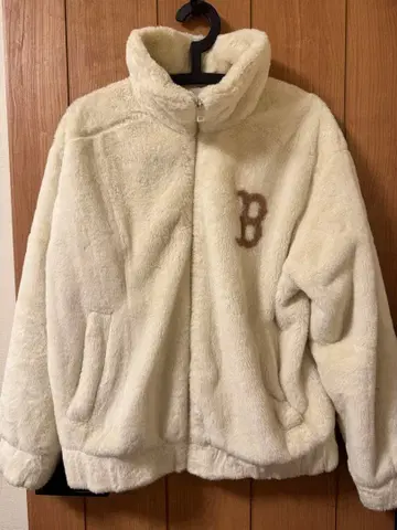 새상품급 MLB 인조 모피 블루종