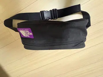 THE NORTH FACE 바디백 블랙