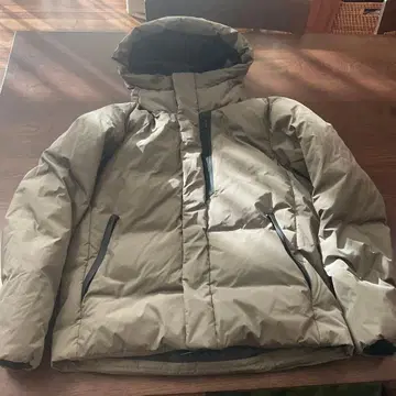 코마츠 마테레 나일론 아라이 다운 자켓 사이즈 L