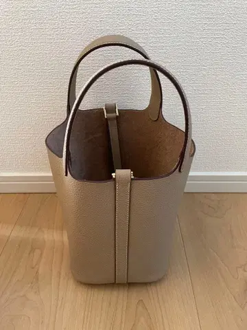 [ 미사용 새상품 ] 천연 가죽 핸드백