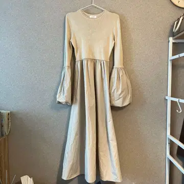 STYLEMIXER 베이지 긴팔 롱 원피스