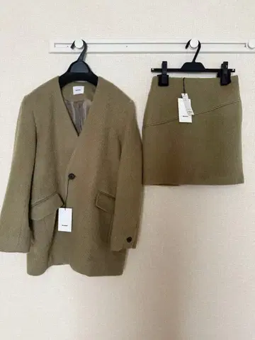 미 슬로우에 셋업 샤기 자켓 미니 스커트