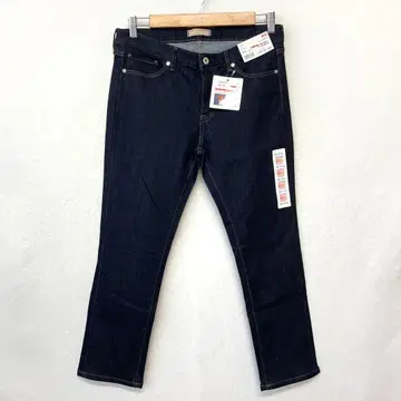 유니클로 히트텍 스키니 핏 스트레이트 청바지 28