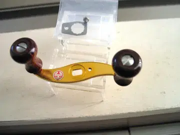 하네다 크라프트 듀랄루민 파워 핸들 우드 노브 골드 70mm