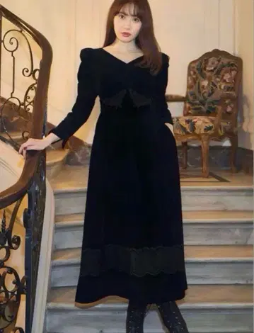 하립투 블랙 벨벳 롱 원피스