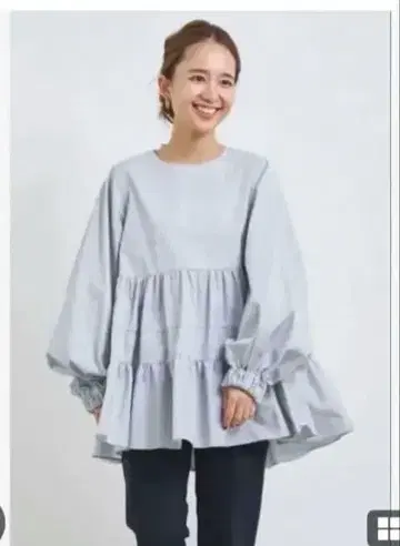 yori 티어드 롱 블라우스 긴팔 그레이