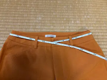 비쓰리, 오렌지 크롭 팬츠 S, 얇은 소재