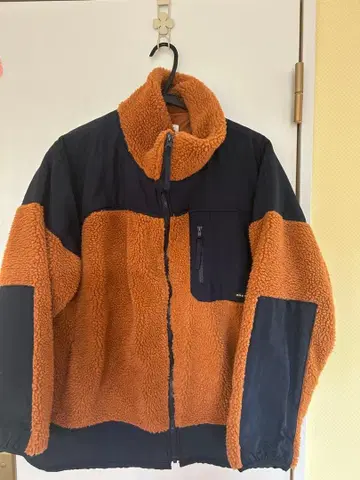 niko and 플리스 자켓 오렌지 네이비 보아 절개