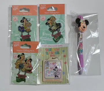 디즈니 부활절 핀 배지 더피 볼펜 스트랩 미키