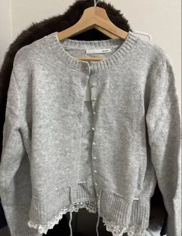 by muni:r 그레이 가디건